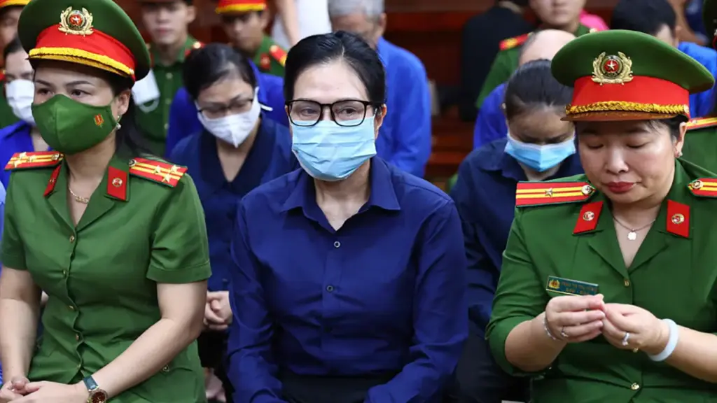 Cựu Tổng giám đốc SJC nói 'tòa buộc nộp lại 10.800 lượng vàng là chưa đúng'