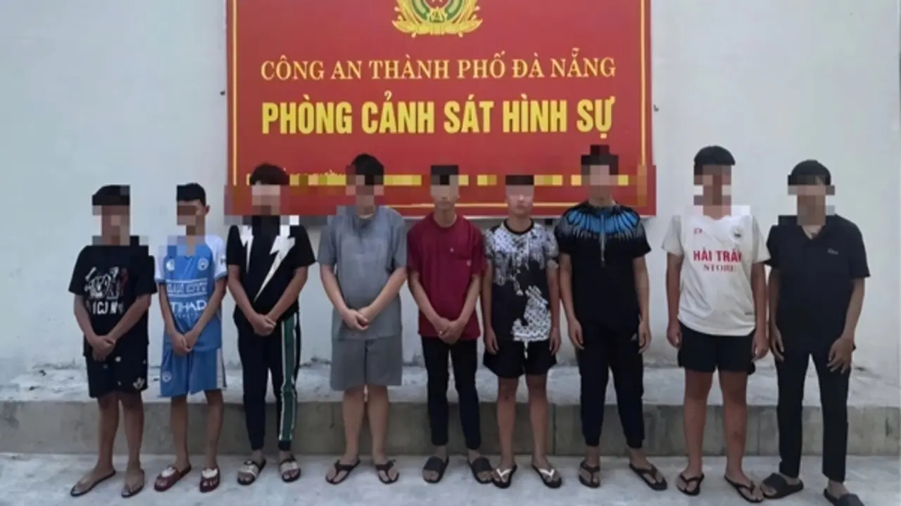 Đà Nẵng: Nhóm thanh thiếu niên dùng xe máy trộm cắp, mang đao truy đuổi đối thủ