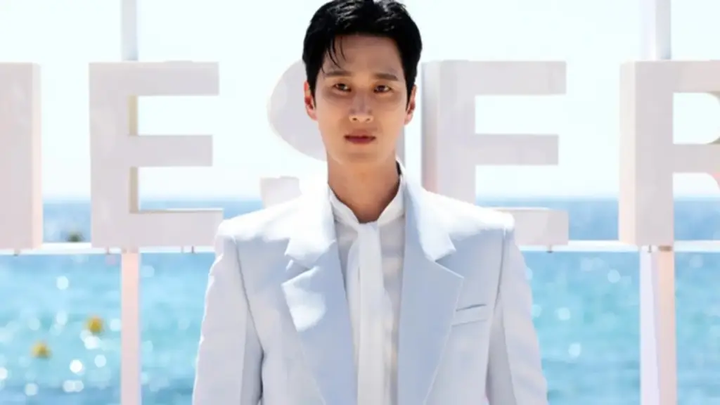 Đài JTBC 'vỡ nợ', phim của Ahn Bo Hyun và Lee Sung Min có hoãn phát sóng?