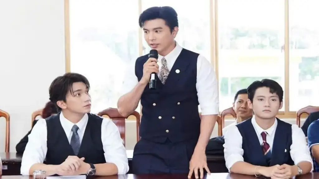Dàn diễn viên 'Mưa đỏ' hội ngộ trong 'Đặc công rừng Sác'