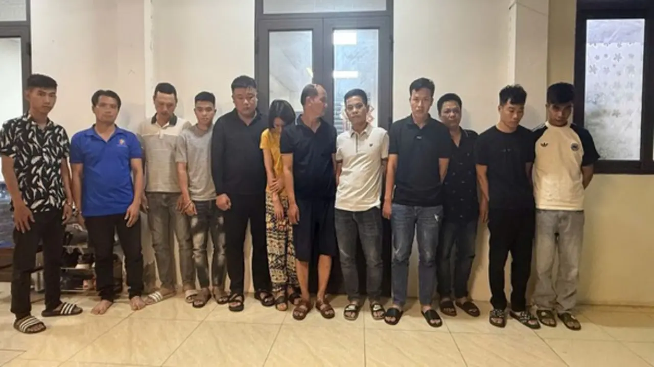 Đánh bạc qua mạng internet, 15 đối tượng bị khởi tố