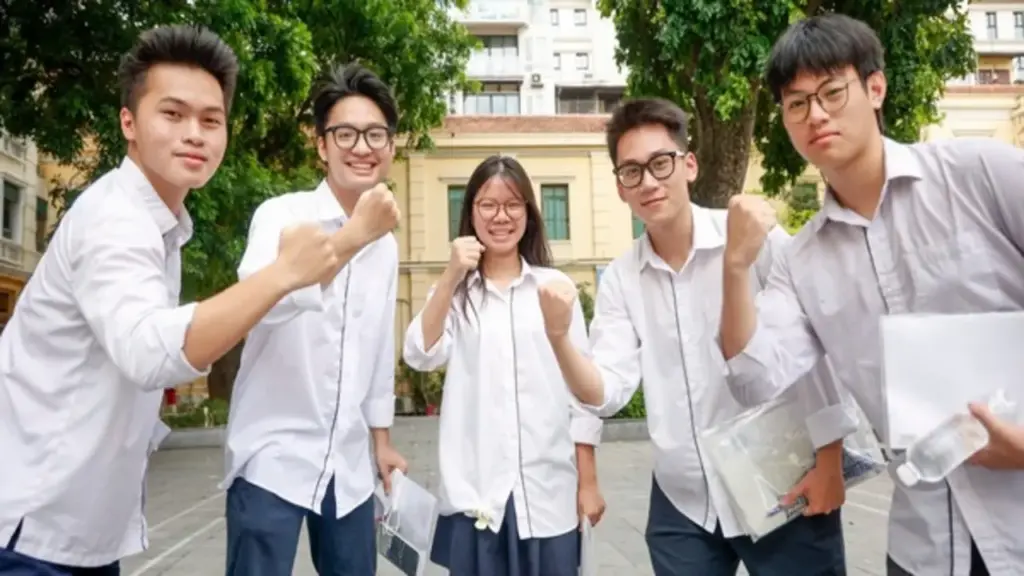 Đáp án chính thức các môn thi tốt nghiệp THPT 2026