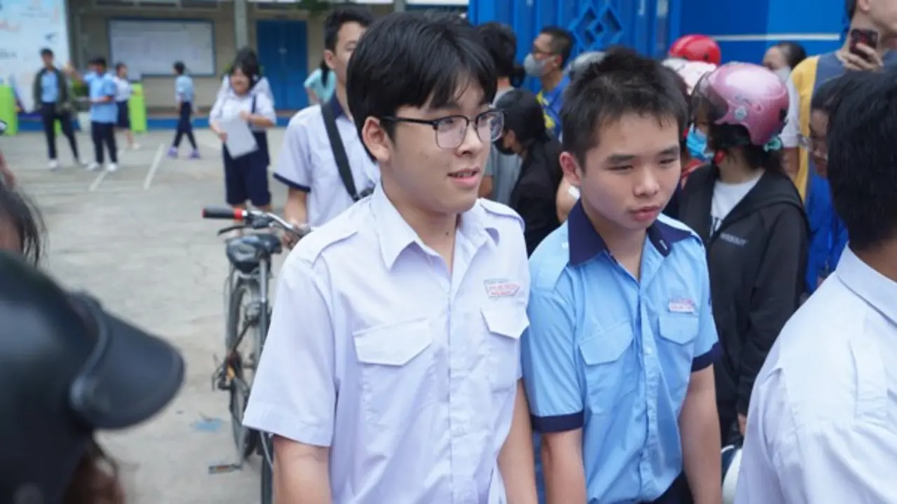 Đề tiếng Anh tuyển sinh lớp 10 Tp.HCM gây bất ngờ vì quá “vừa sức”