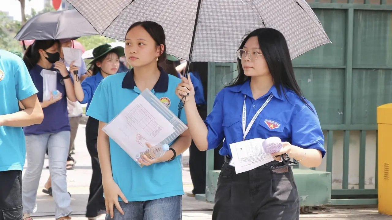 Đề và đáp án môn Toán vào lớp 10 Hải Phòng