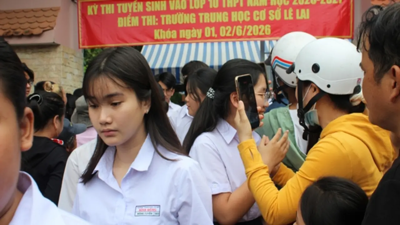 Đề văn lớp 10 TP.HCM hay nhưng khó 'mưa' điểm 8, 9, vì sao?