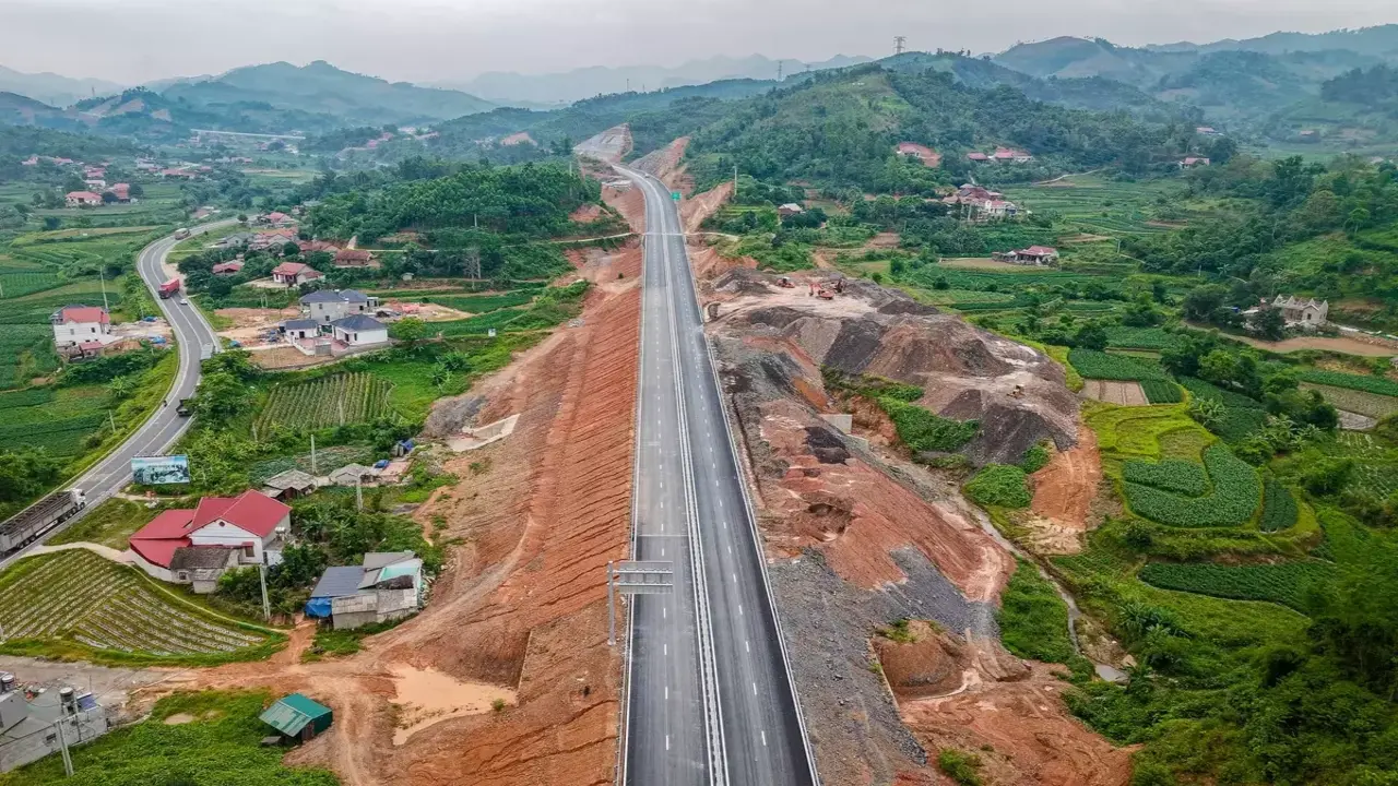 Đề xuất bổ sung quy hoạch 5 tuyến cao tốc mới