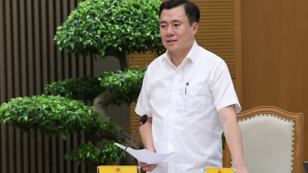 Đề xuất hệ thống phân phối xăng dầu chỉ còn 2 cấp, DN được trao quyền chủ động giá bán