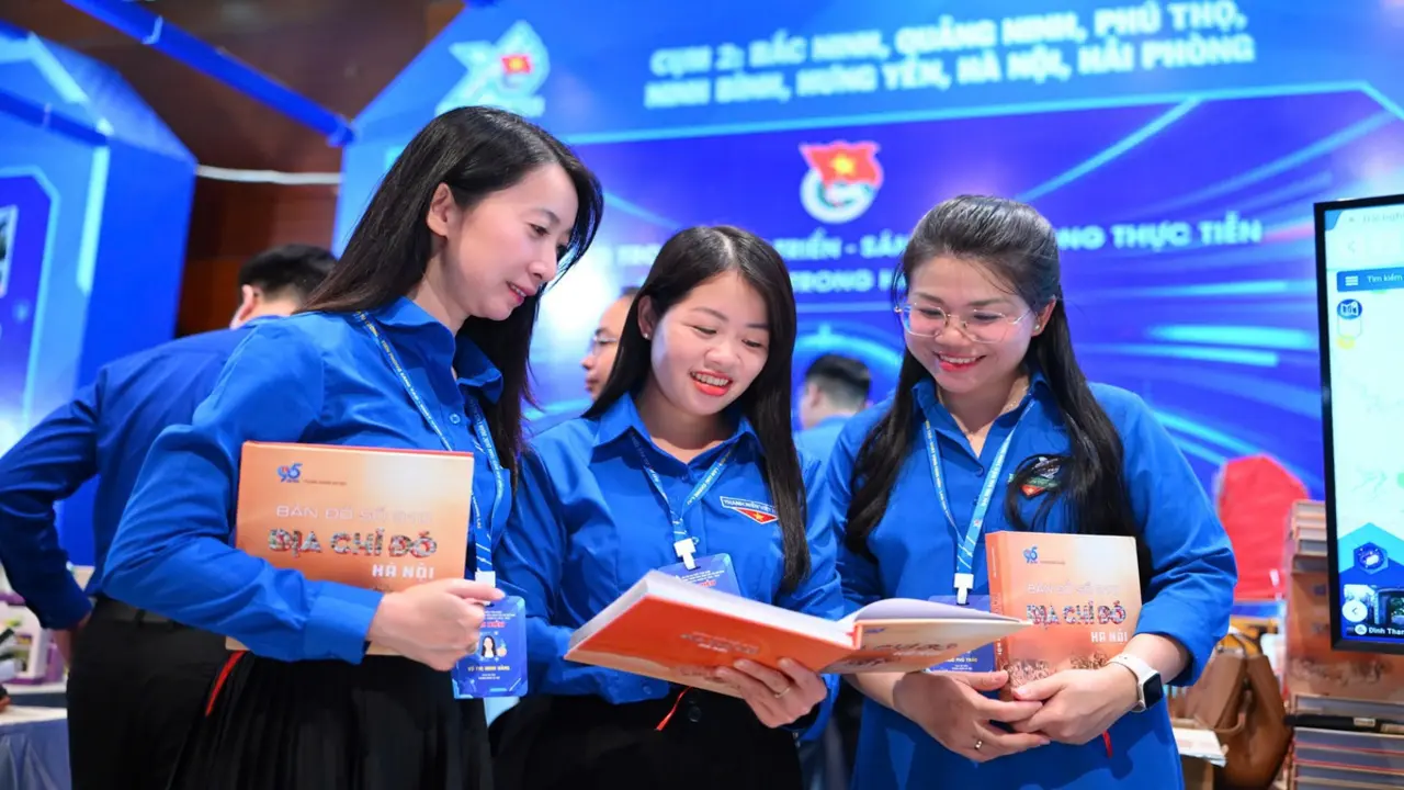 Đề xuất mở rộng mô hình 'cán bộ số', 'chi đoàn số'