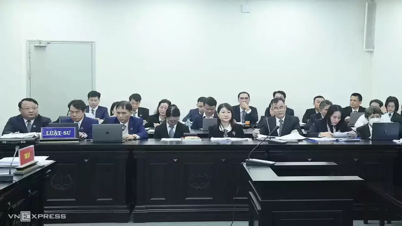 'Đề xuất thu hồi chứng chỉ sau 12 tháng không hành nghề có thể thiệt cho luật sư nữ'