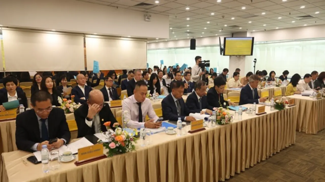 ĐHĐCĐ PVcomBank: Năm 2026 sẽ là năm bản lề quan trọng