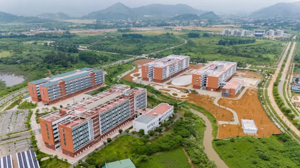 ĐHQGHN đặt mục tiêu đến năm 2030 đào tạo 10.000 chuyên gia bán dẫn