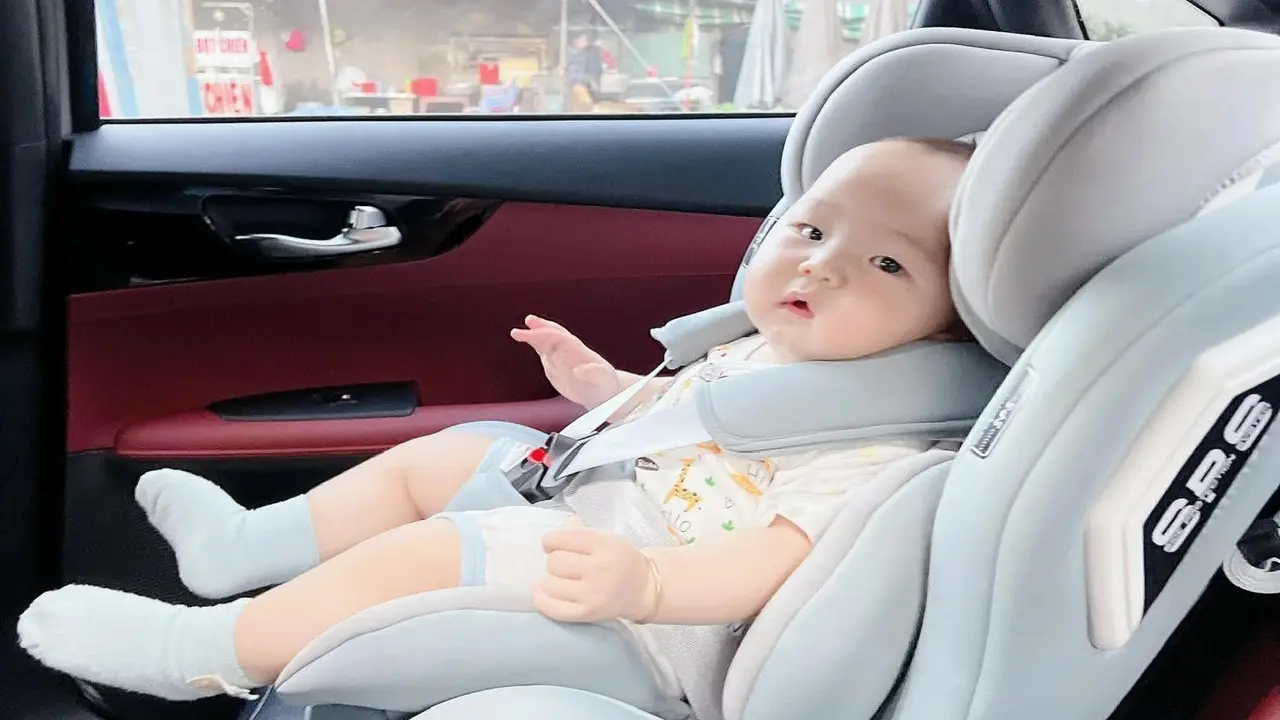 "Đi ô tô vài cây số không cần ghế trẻ em là tư duy sai lầm"