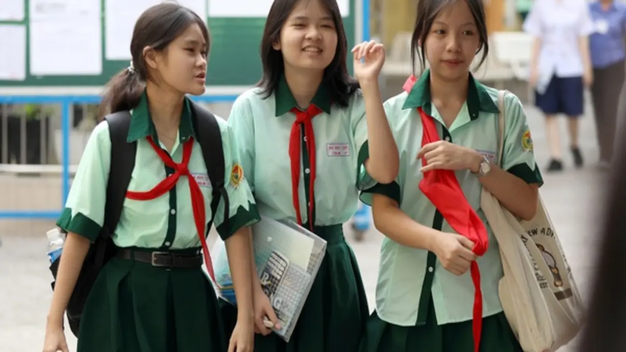 Điểm chuẩn lớp 10 TP.HCM năm 2026 sẽ biến động ra sao?