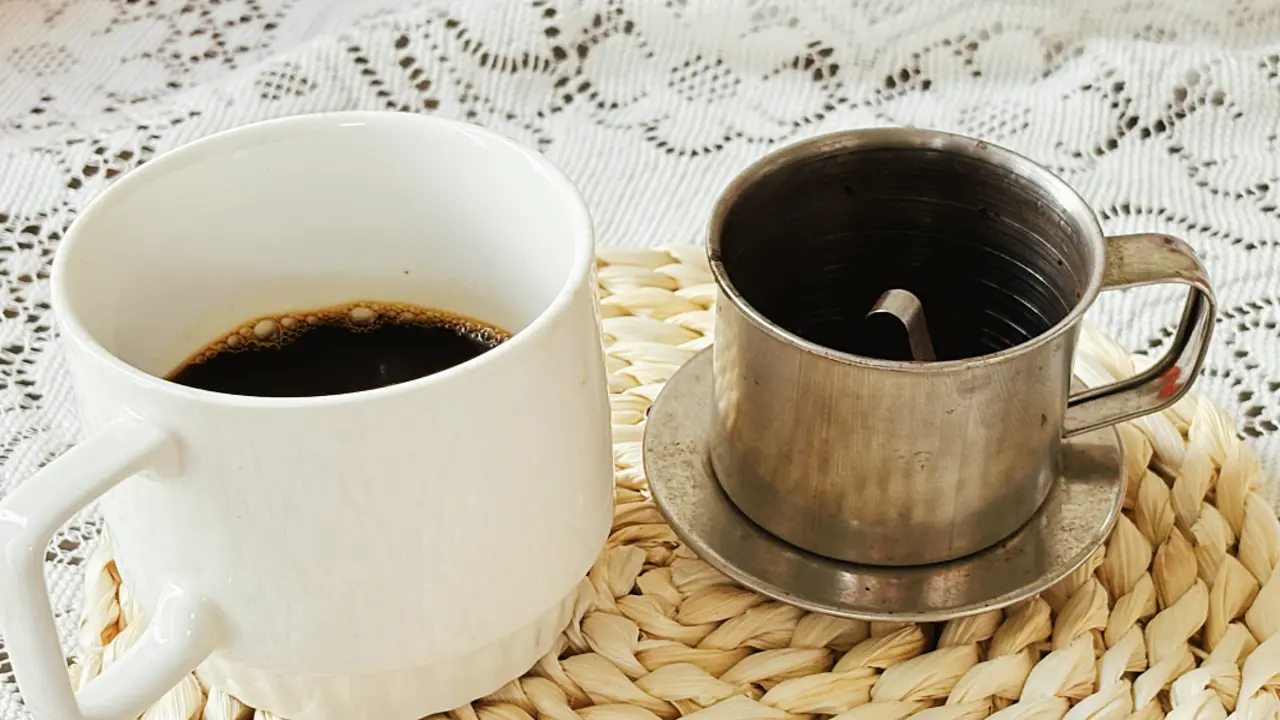 Điều gì xảy ra với thận khi uống cà phê mỗi ngày?