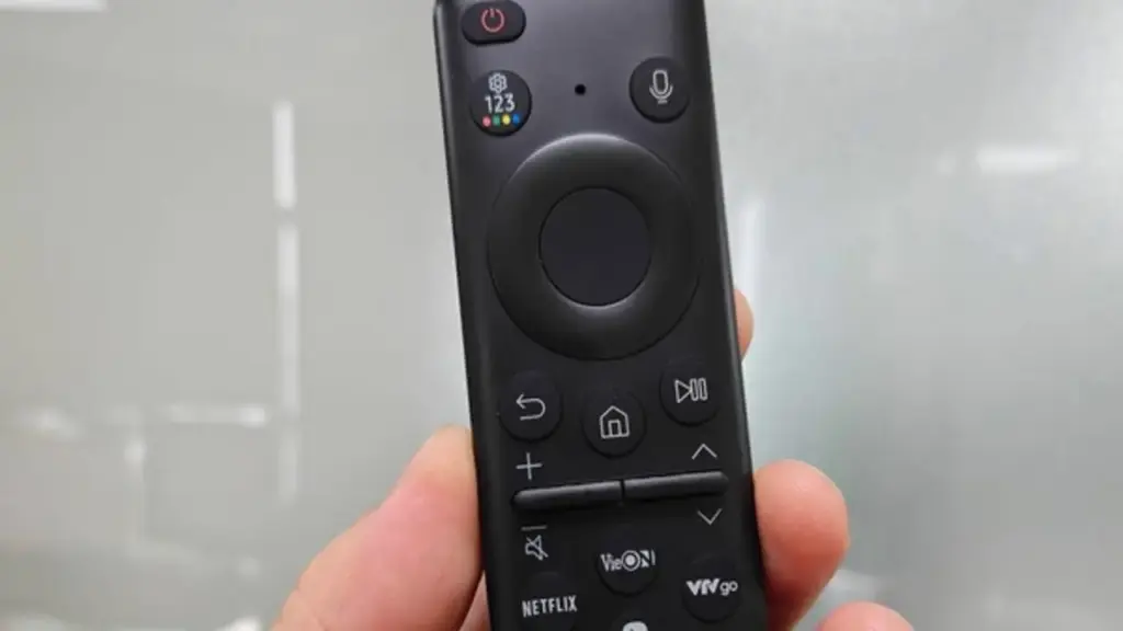 Điều ít người biết về chiếc điều khiển TV Samsung