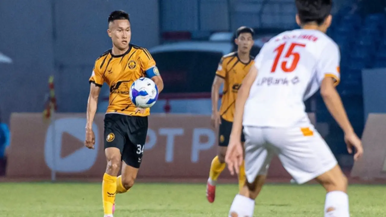 Doãn Ngọc Tân bùi ngùi chia tay CLB Thanh Hóa: ‘Mùa sau, tôi không còn ở đây với anh em nữa’