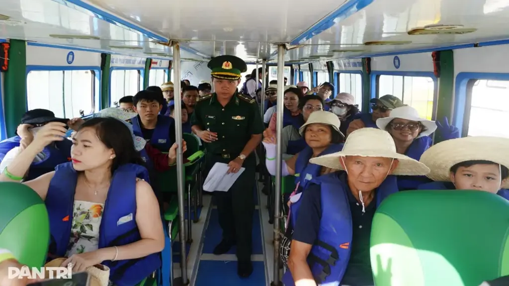 Đổi điểm đón, du khách ra đảo Cù Lao Xanh xuất phát từ đâu?