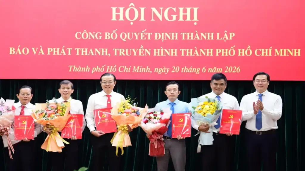 Đổi mới tư duy, công nghệ và phương thức làm báo, xây dựng nền báo chí hiện đại