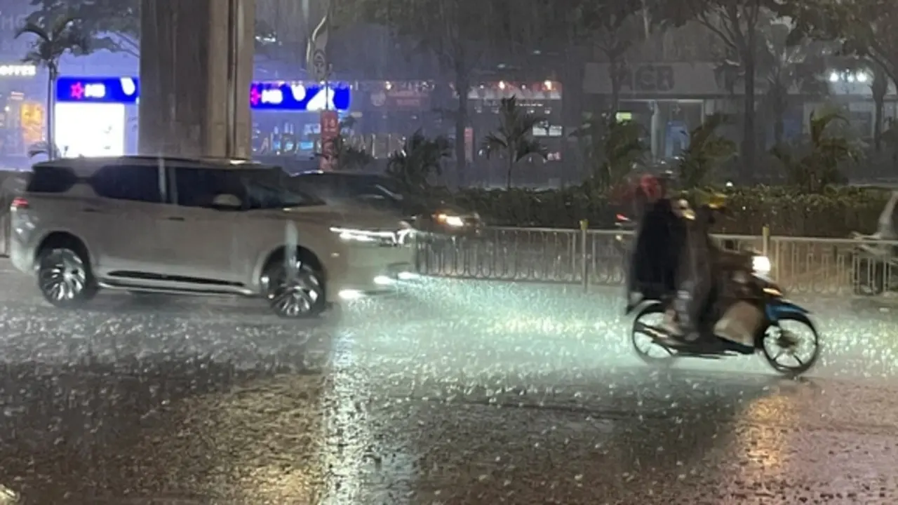 Dự báo 4 tỉnh mưa giông sẽ 'hạ nhiệt' nắng nóng miền Bắc