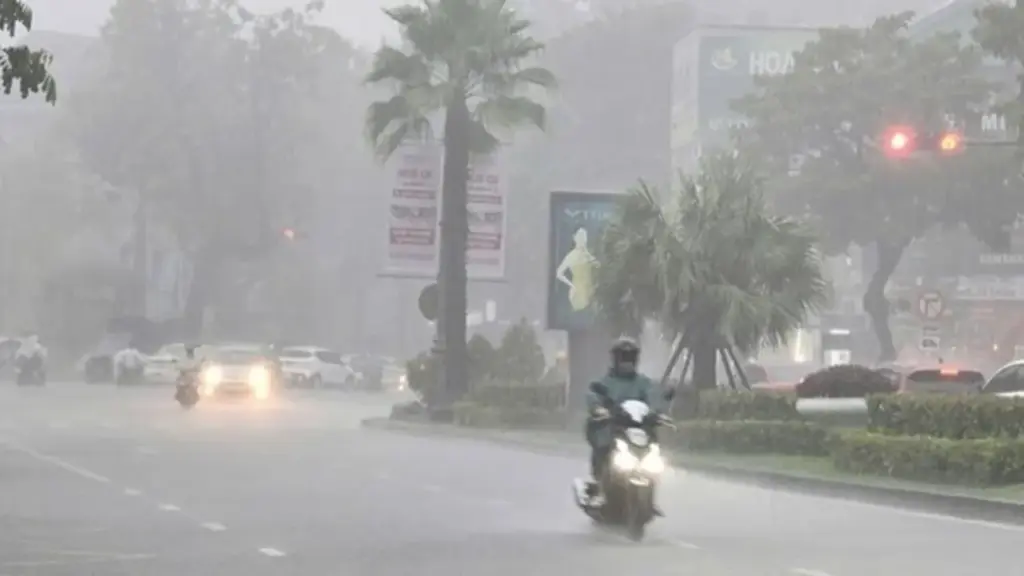 Dự báo thời tiết 15/6: Miền Bắc sắp đón trận mưa to "lạ thường", tâm điểm nơi nào?