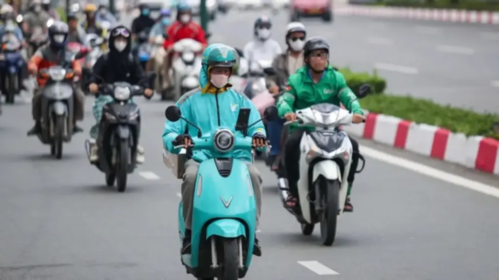 Đừng gọi tài xế công nghệ là lao động tự do