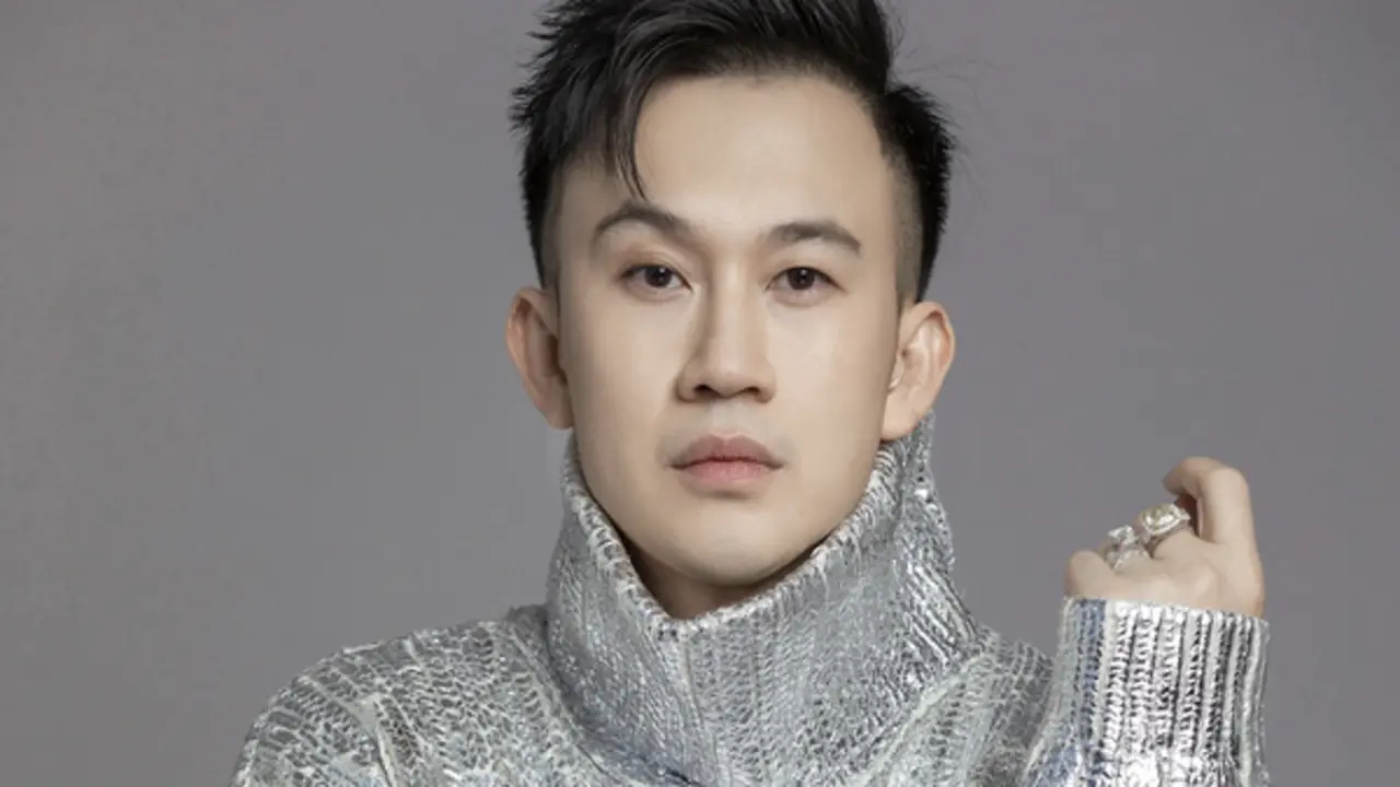 Dương Triệu Vũ bị móc sạch tiền ở châu Âu