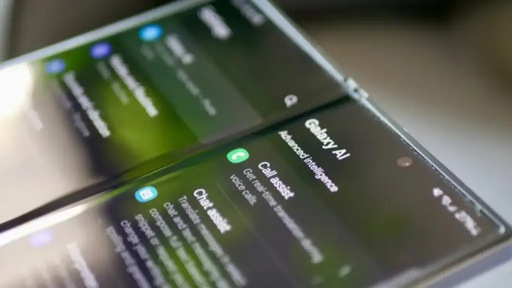 Galaxy AI bất ngờ hiển thị trên smartphone Samsung đời cũ