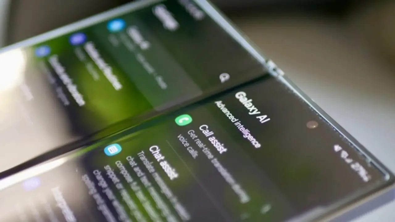 Galaxy AI bất ngờ hiển thị trên smartphone Samsung đời cũ
