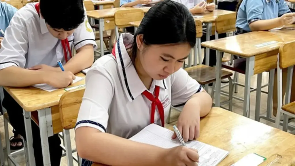 Gần 152.000 thí sinh bước vào kỳ thi lớp 10 lớn nhất lịch sử Tp.HCM