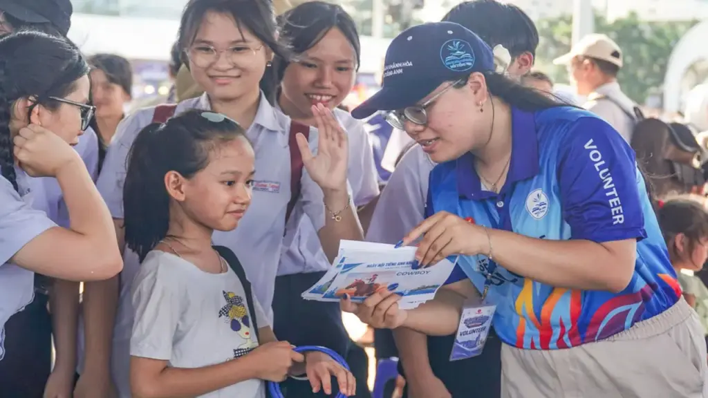Gen Z hào hứng trải nghiệm Ngày hội tiếng Anh