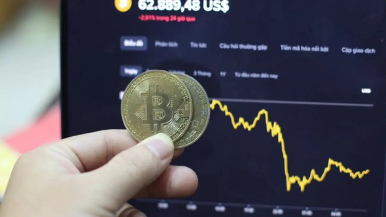 Giá Bitcoin hôm nay 19.6.2026: Thị trường đứng trước nguy cơ sụp đổ