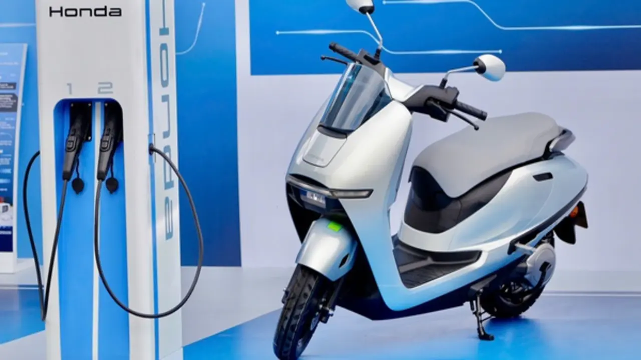 Giá hơn 80 triệu nhưng chỉ chạy 120 km/lần sạc, Honda UC3 hướng đến nhóm khách nào?