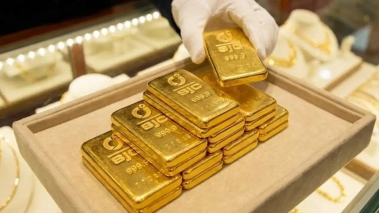 Giá vàng hôm nay (23/6): "Bốc hơi" 1,6 triệu đồng/lượng