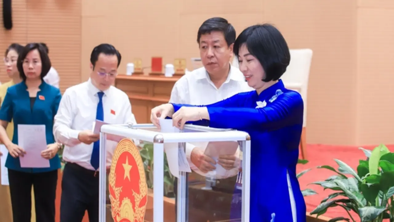 Hà Nội "chốt" xây bãi đỗ xe dọc Vành đai 1 đoạn Hoàng Cầu - Láng Hạ