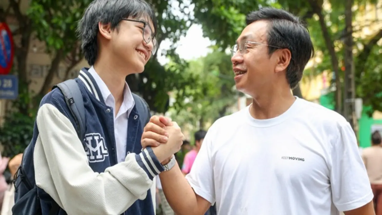 Hà Nội công bố đáp án, thang điểm các môn thi vào lớp 10