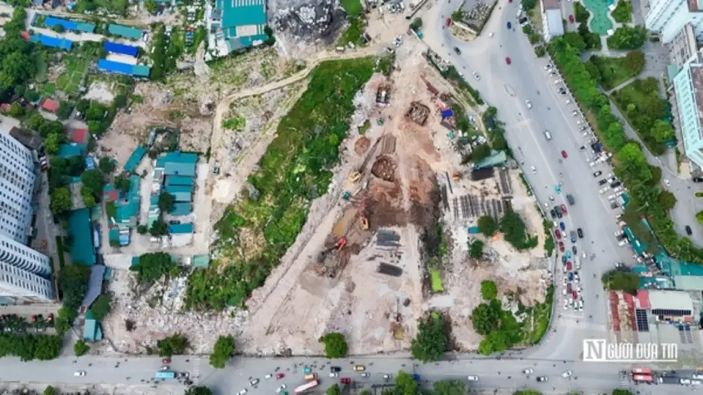Hà Nội: Thi công rầm rộ tại nút giao Phạm Tu - đường 70