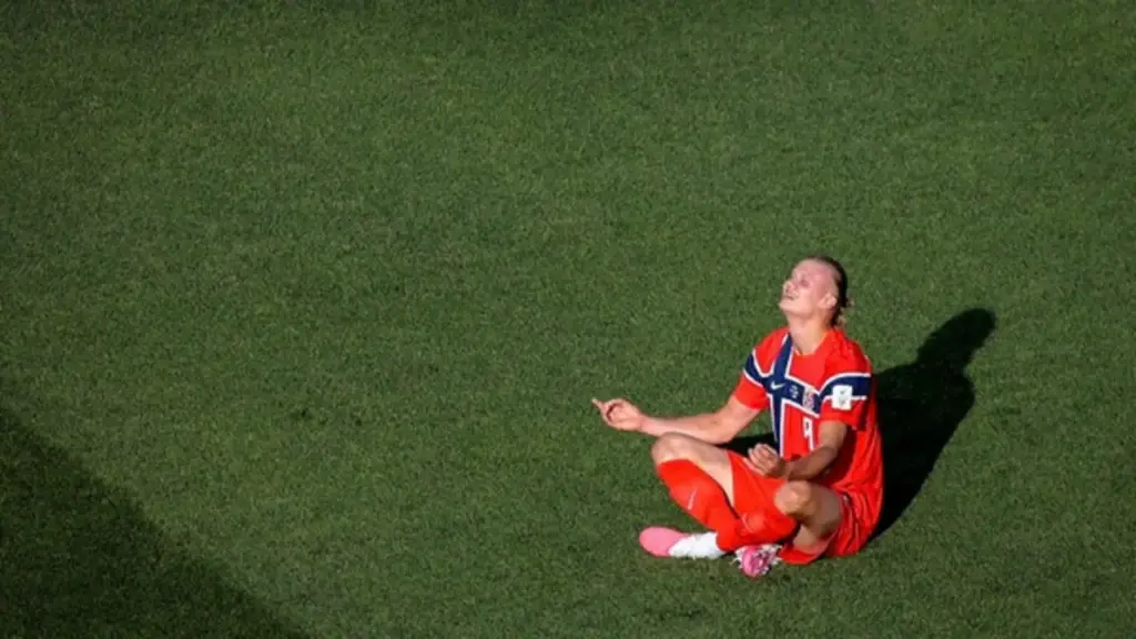 Haaland tỉnh queo 'mặc kệ' nếu Na Uy thua Pháp, lập kỷ lục ăn đứt Messi, Ronaldo, Mbappe
