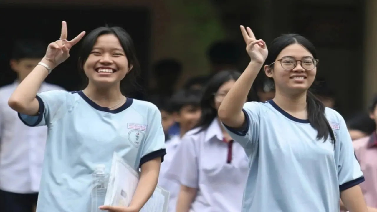 Hai trường có điểm chuẩn lớp 10 cao nhất khu vực Bình Dương cũ