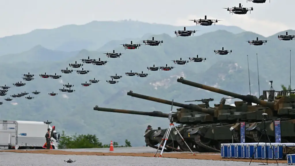Hàn Quốc sẽ trang bị drone tới từng binh sĩ