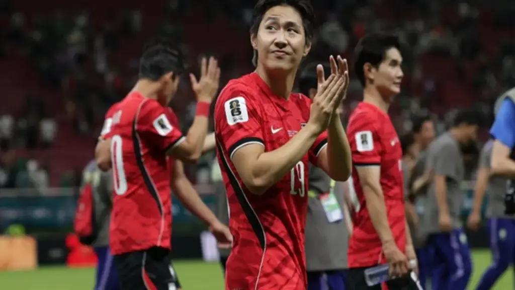 Hàn Quốc sớm bị loại, Lee Kang-in vẫn sánh vai Messi trong đội hình tiêu biểu vòng bảng World Cup