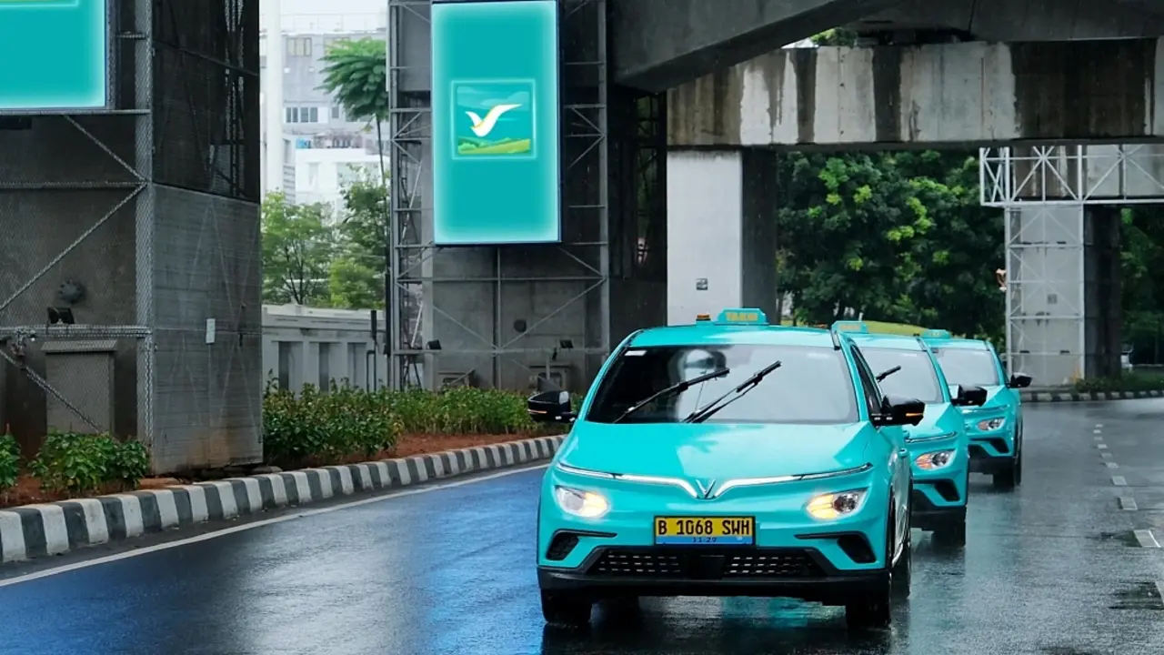Hãng taxi của ông Phạm Nhật Vượng tăng vốn thêm 10.000 tỷ đồng