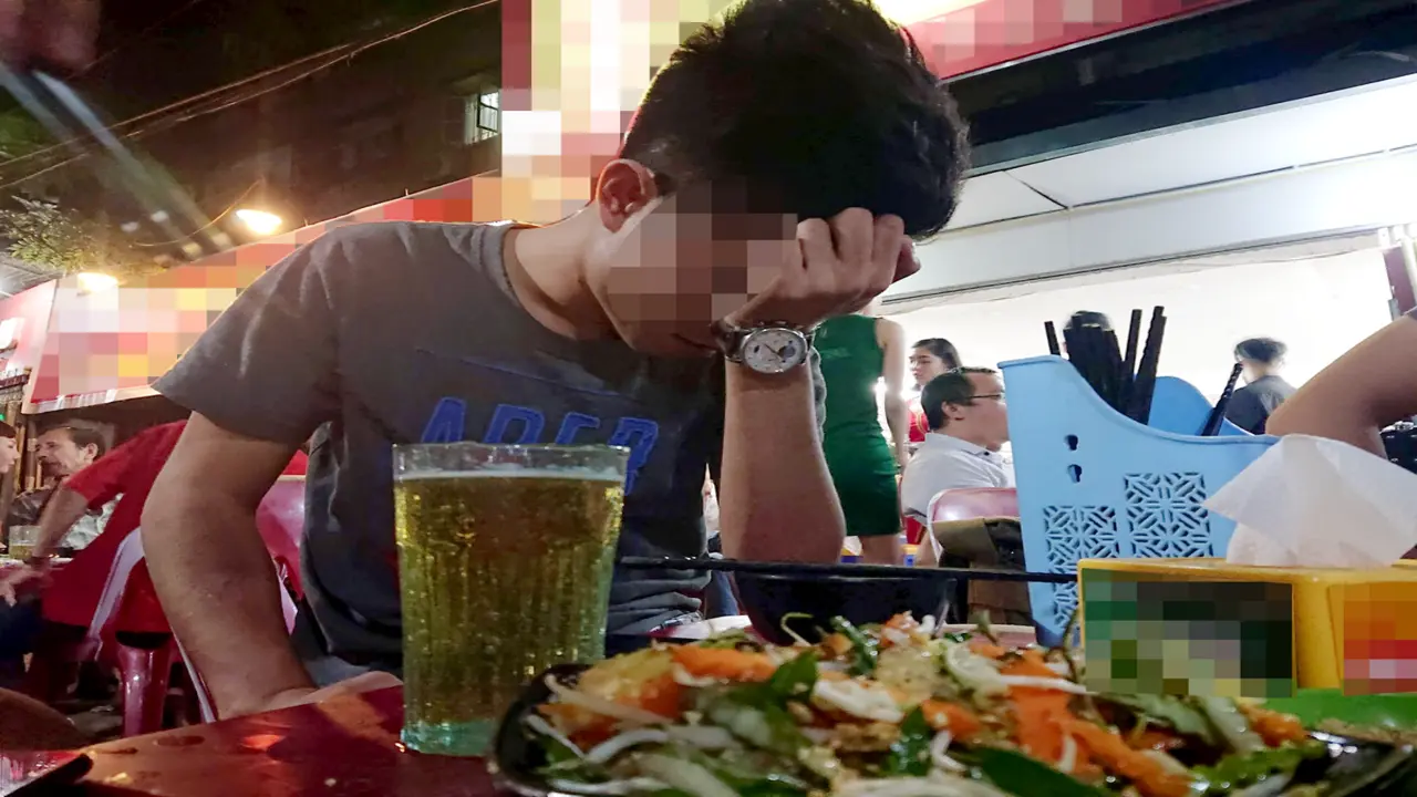 Hệ quả của thức khuya, đồ ăn nhanh...