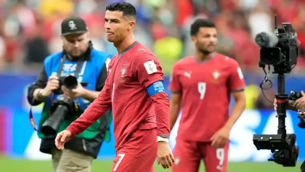 Henry đổi giọng về Cristiano Ronaldo