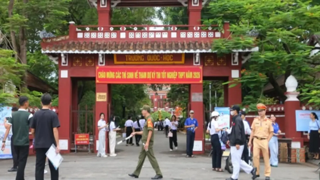 Hiệu trưởng trường THPT chuyên Quốc học Huế: Lứa học sinh trúng tuyển lớp 10 năm nay rất đặc biệt
