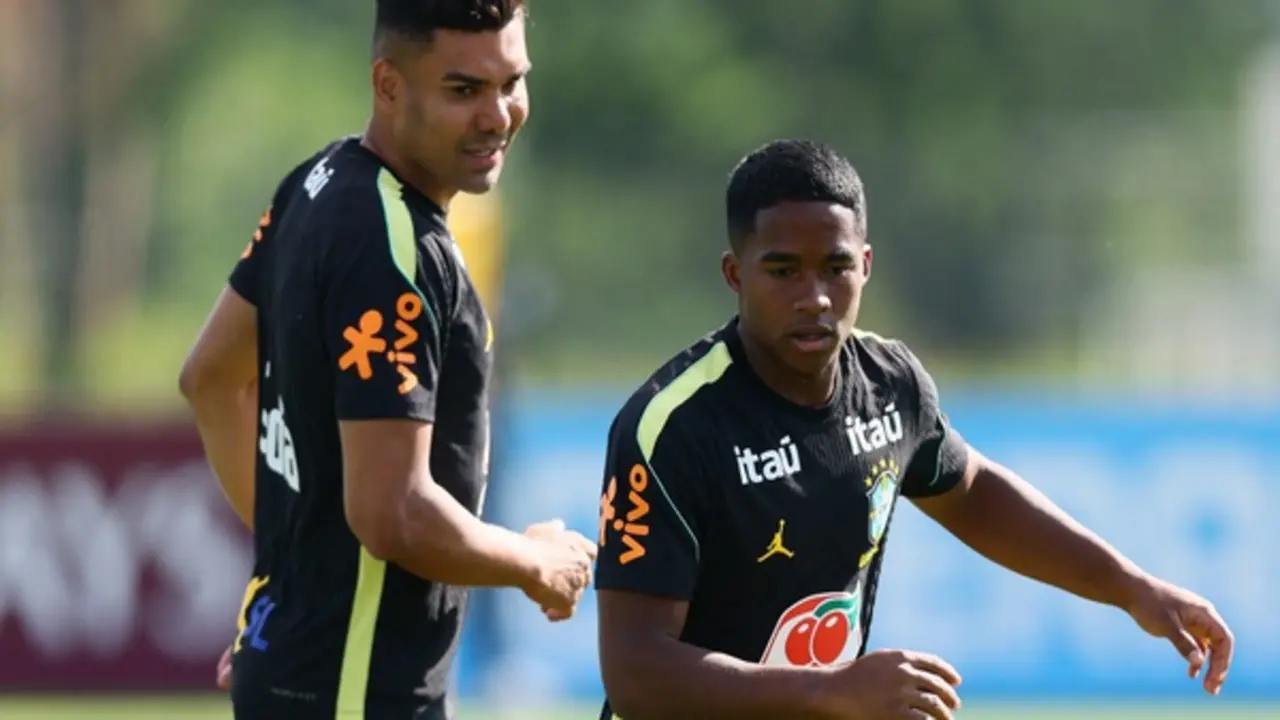 HLV Ancelotti đầu hàng sức ép CĐV Brazil đưa Endrick trở lại, Neymar chạy đua với thời gian