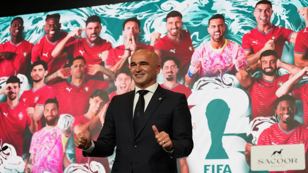 HLV Martinez chia tay tuyển Bồ Đào Nha sau World Cup 2026