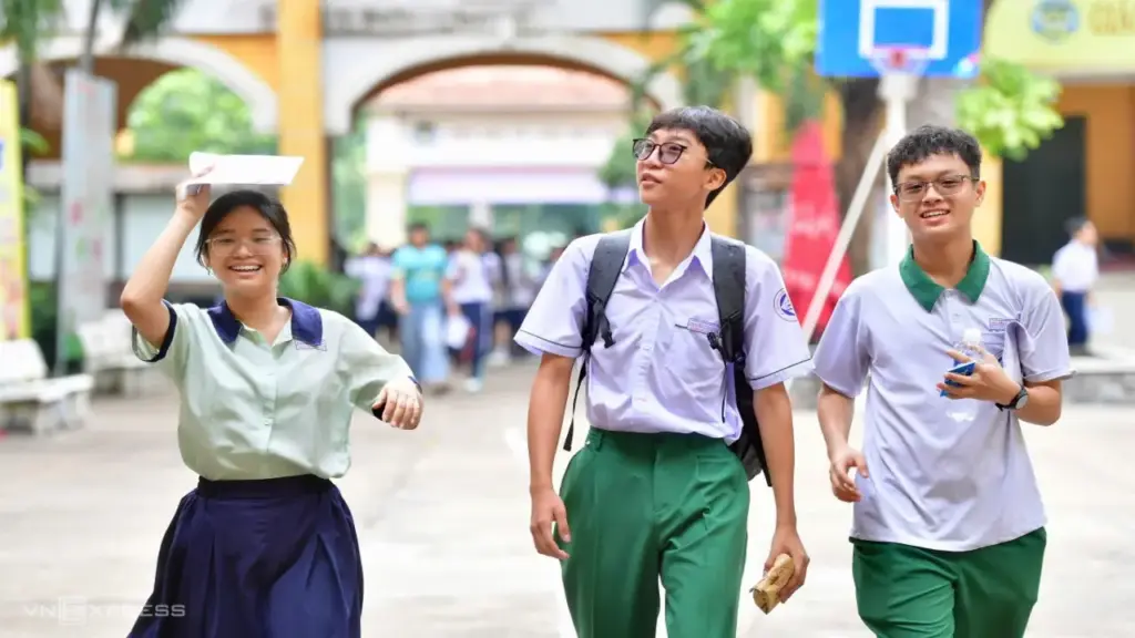 Hơn 151.000 thí sinh TP HCM bước vào kỳ thi lớp 10 lớn nhất cả nước