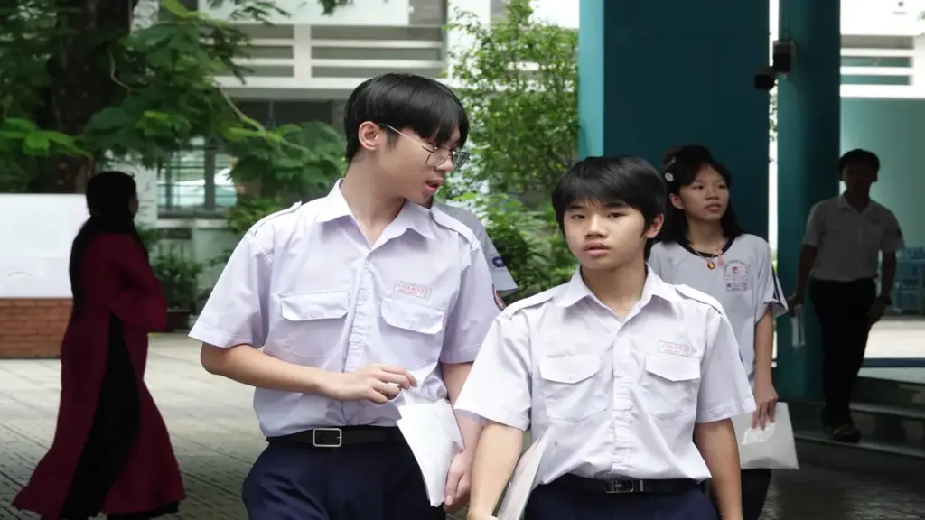 Hơn 3.100 thí sinh nhập học trường chuyên, "giải phóng" chỉ tiêu hệ đại trà