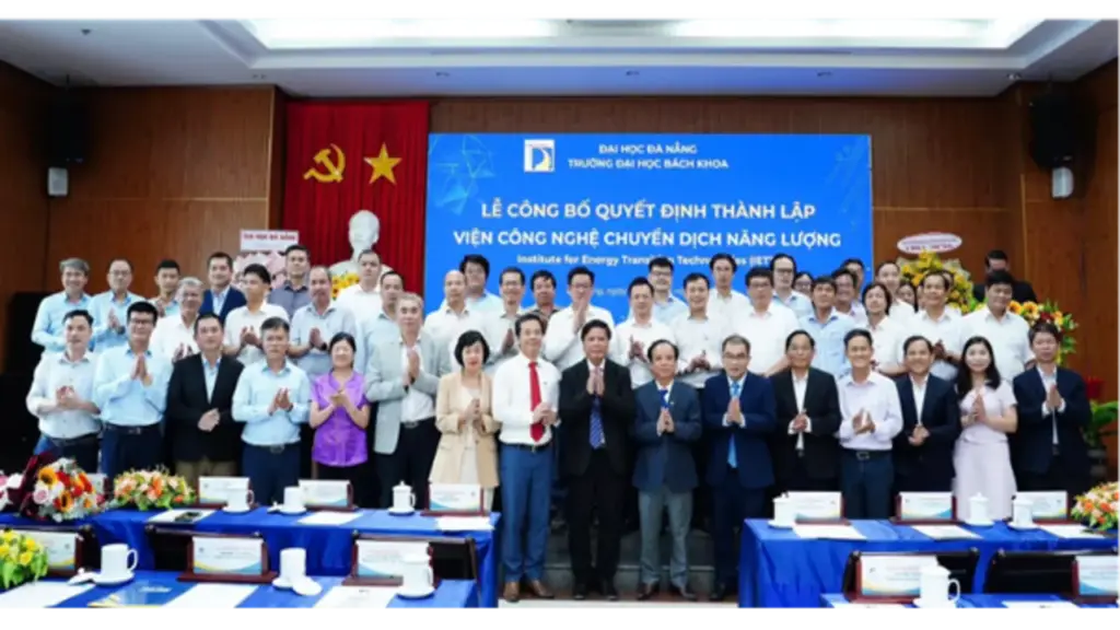 Hướng đến đại học trọng điểm quốc gia, thuộc Top đầu châu Á