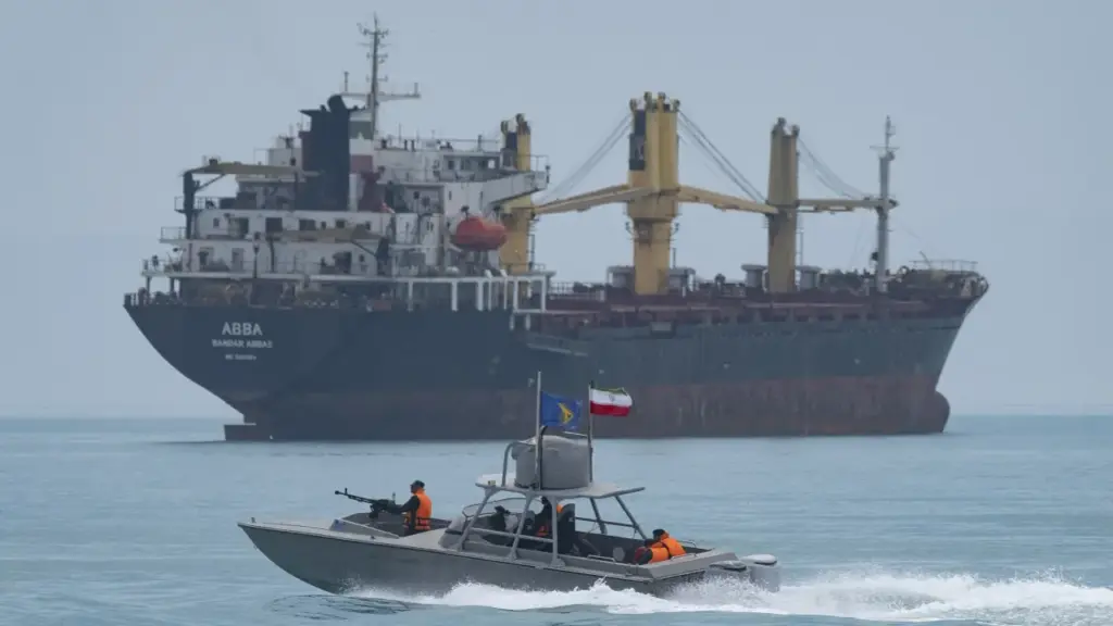 Iran dọa mở thêm mặt trận nếu Israel leo thang ở Lebanon